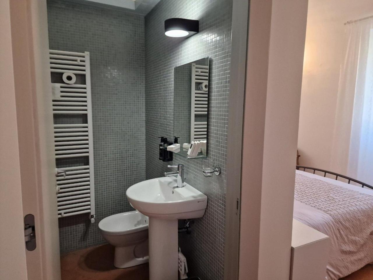 Palazzo Palitti Bed & Breakfast Roio Exterior foto