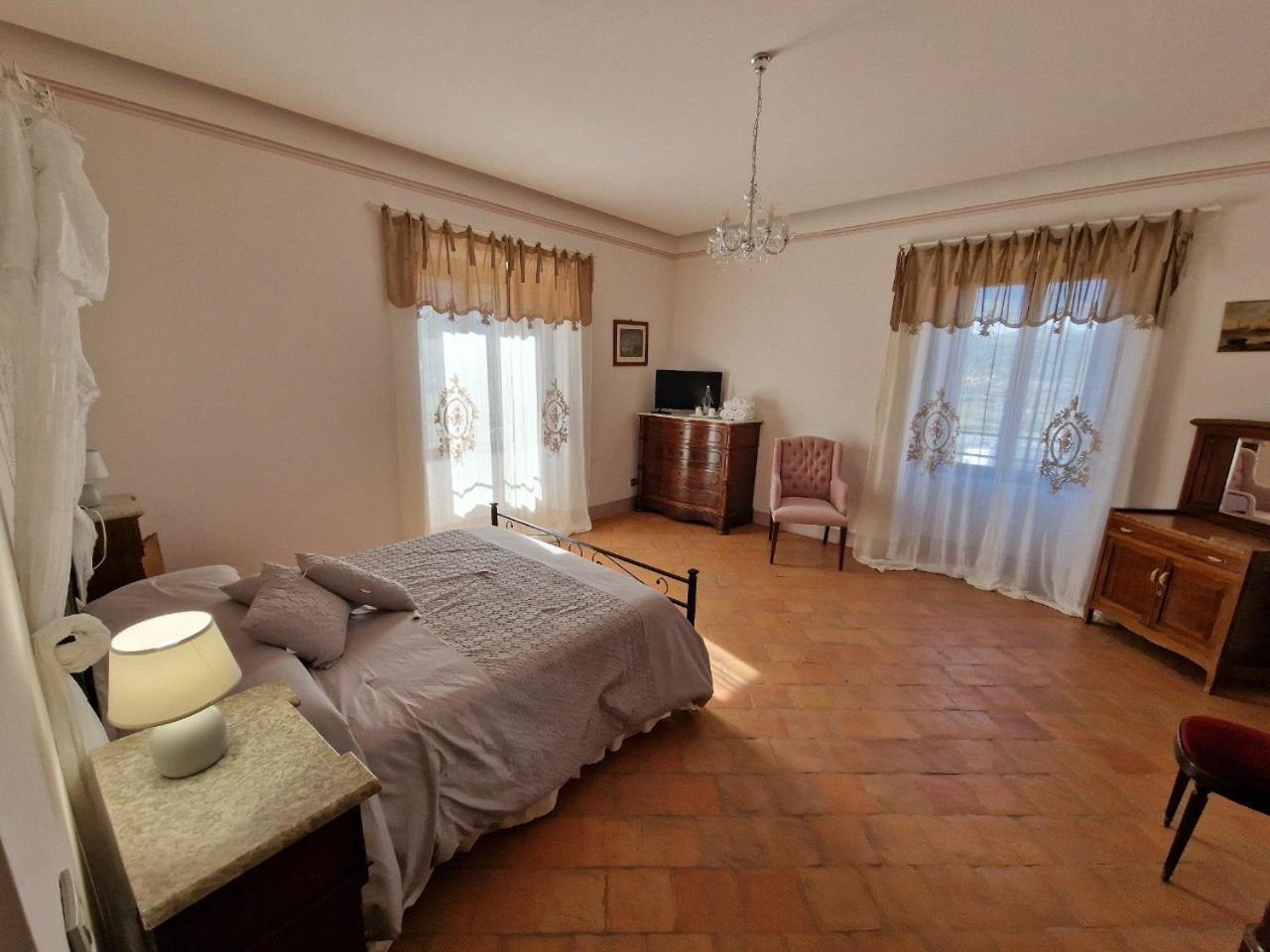 Palazzo Palitti Bed & Breakfast Roio Exterior foto