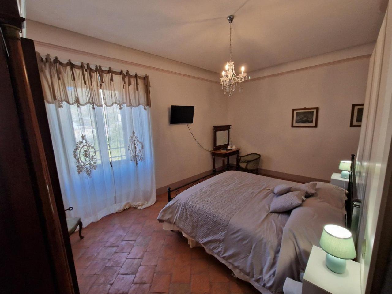 Palazzo Palitti Bed & Breakfast Roio Exterior foto