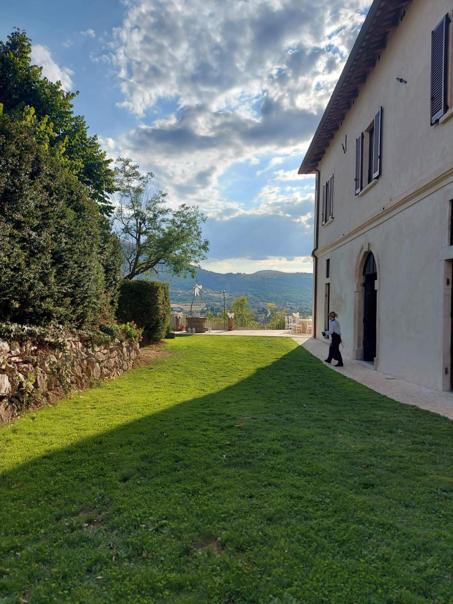 Palazzo Palitti Bed & Breakfast Roio Exterior foto