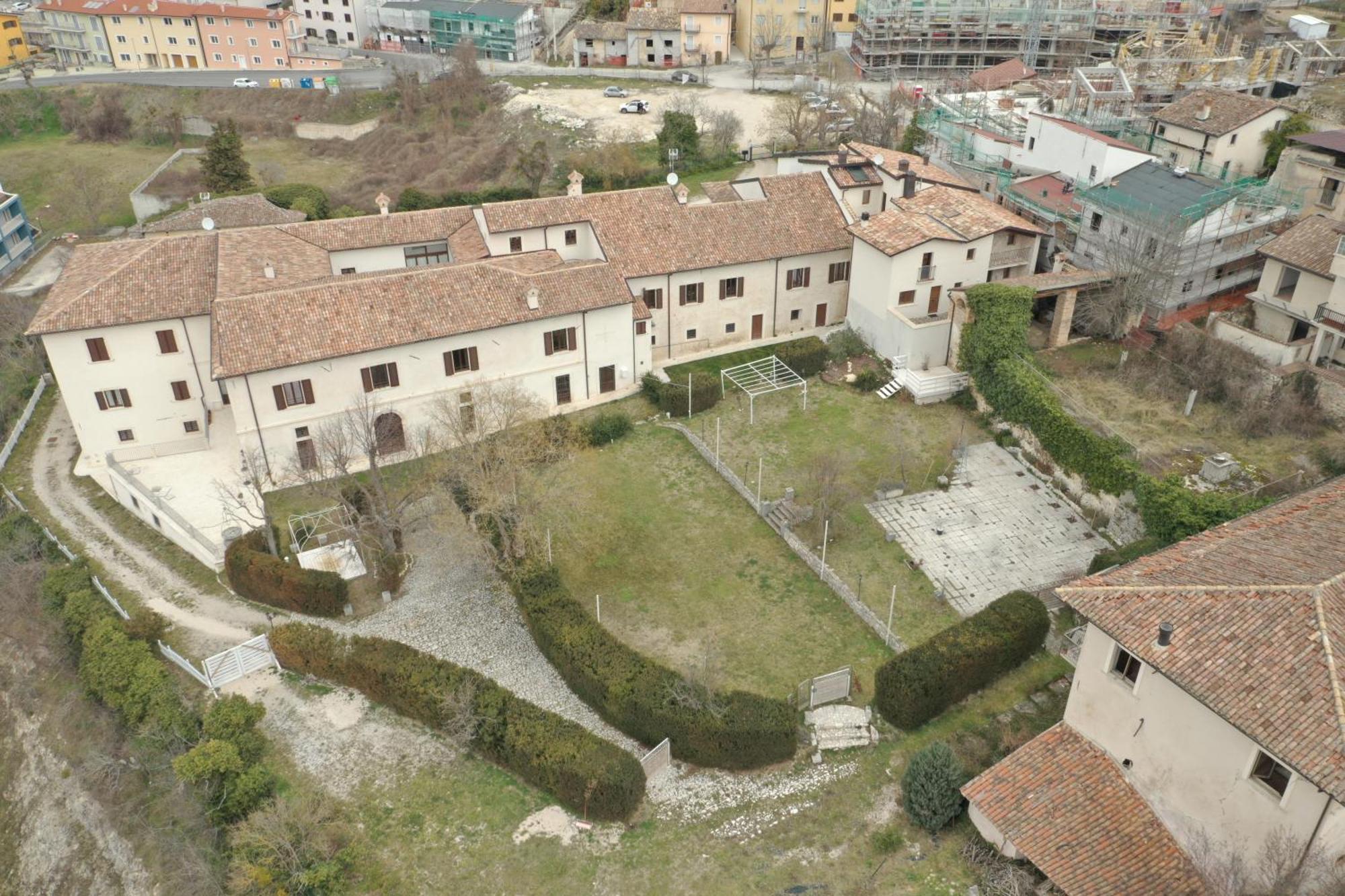 Palazzo Palitti Bed & Breakfast Roio Exterior foto